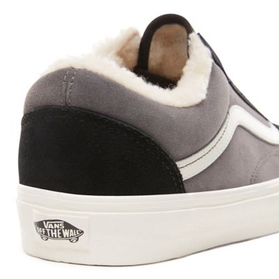 Vans fleece best sale lined shoes