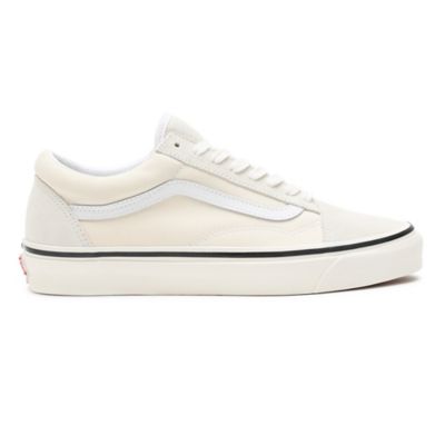 Vans old skool store 36 dx difference