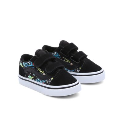 Black vans hot sale with velcro