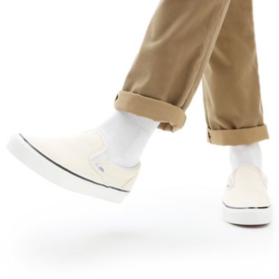 Vans anaheim slip on white sale