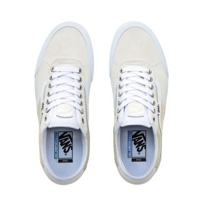 Vans reflective best sale chima ferguson pro