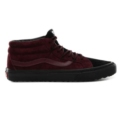 black n red vans