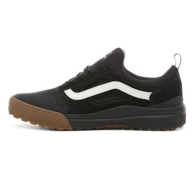 Vans black hot sale gum ultrarange