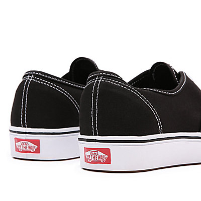 Chaussures Classic Comfycush Authentic 7