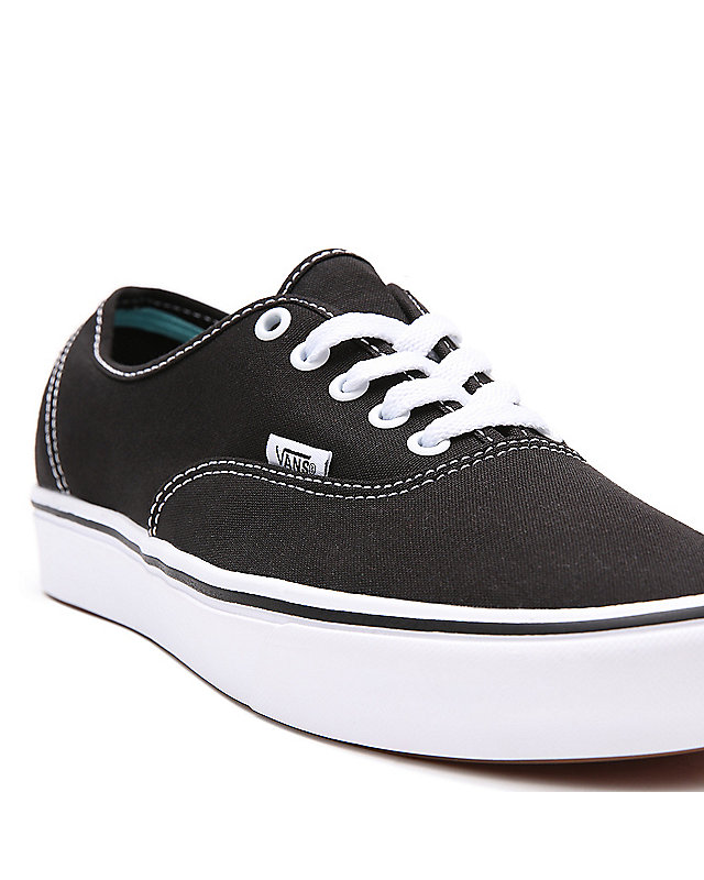 Buty Classic Comfycush Authentic 8