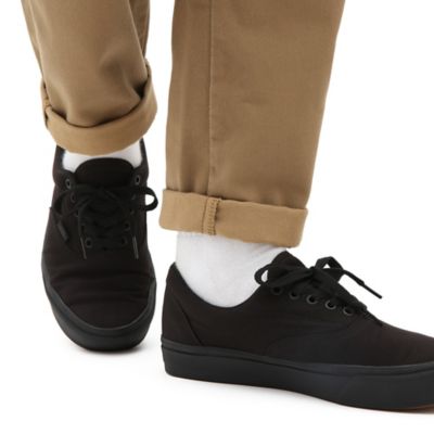 Classic ComfyCush Era Shoes | Black | Vans