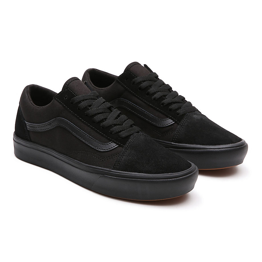 Vans Comfycush Old Skool Shoe(black/black)