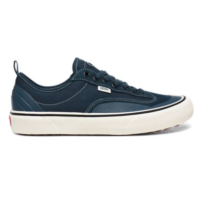 vans canvas plimsolls