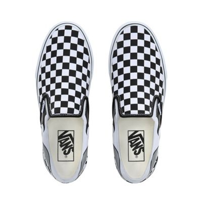 Checkerboard flame slip outlet on vans