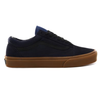 navy and gum vans