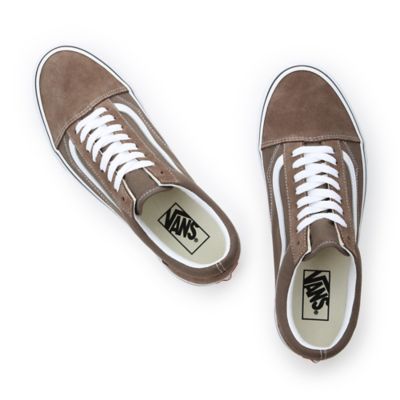 Vans store color white