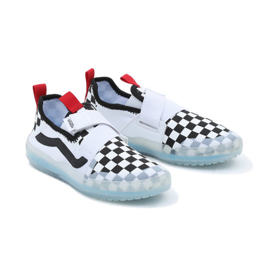 Kids Checkerboard Strker UltimateWaffle Velcro Shoes (4-8 years) | Vans