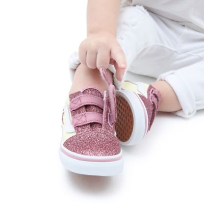 Zapatillas de bebé Skool con V (1-4 años) | Amarillo, Rosa | Vans