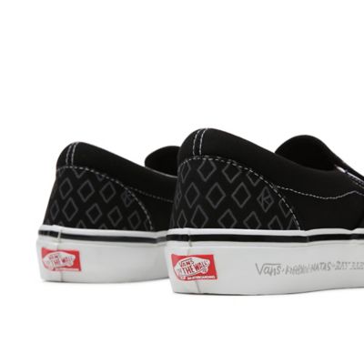 Yankees vans 2024 slip ons