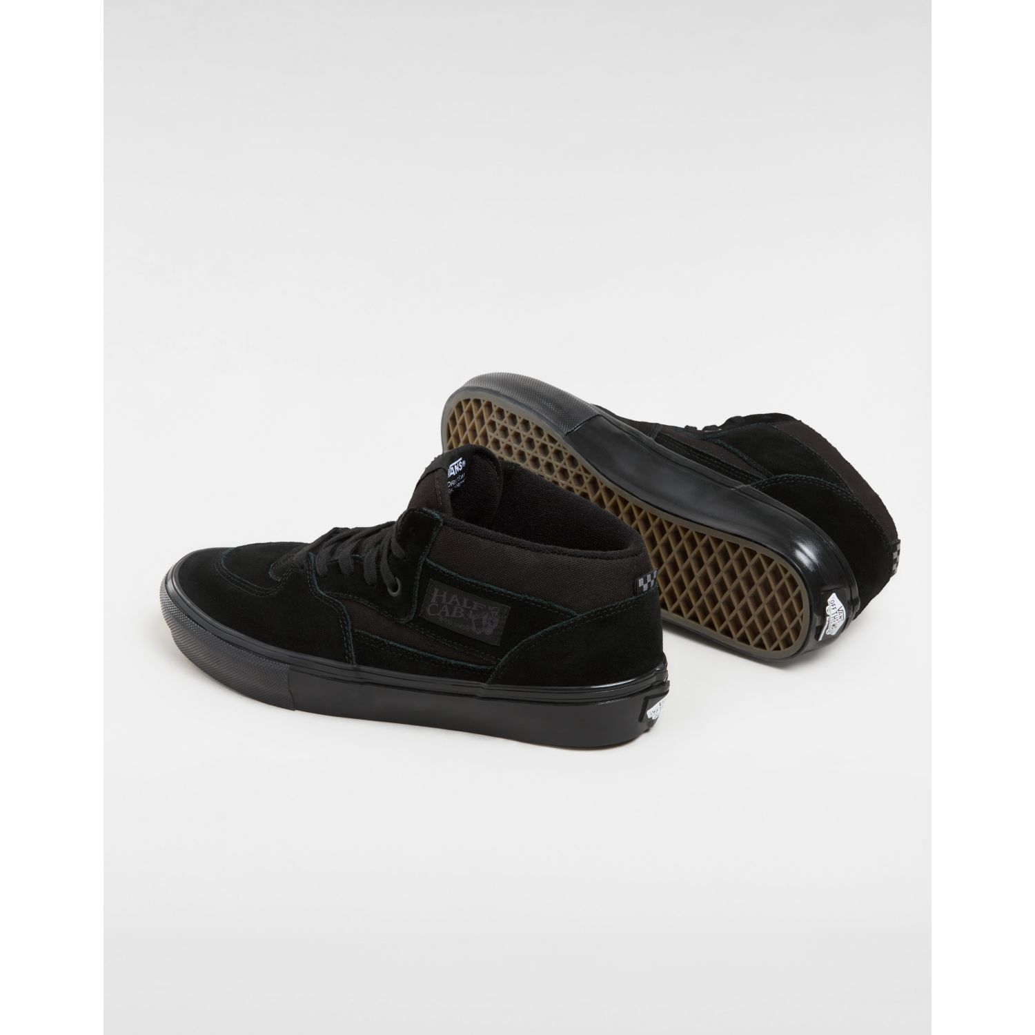 Vans half cab deals all black