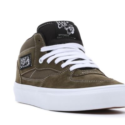 Vans store cab 8