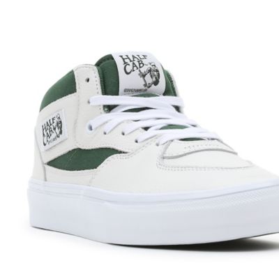 Vans store cab 8