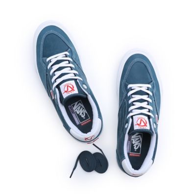 Vans best sale simple shoes