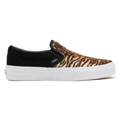 Vans suede slip store ons with fur