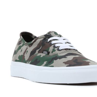 Vans hotsell authentic camouflage