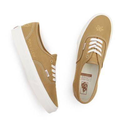 Vans store authentic 43