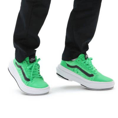 Vans green hot sale shoes